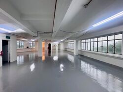 Sam Tat Warehouse (D12), Retail #566900281